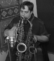 Rent Romus, saxophones & electronics